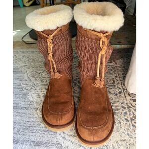 UGG Australia 'Suburb Crochet' knit Slouchy Boot Chestnut Brown Size 9